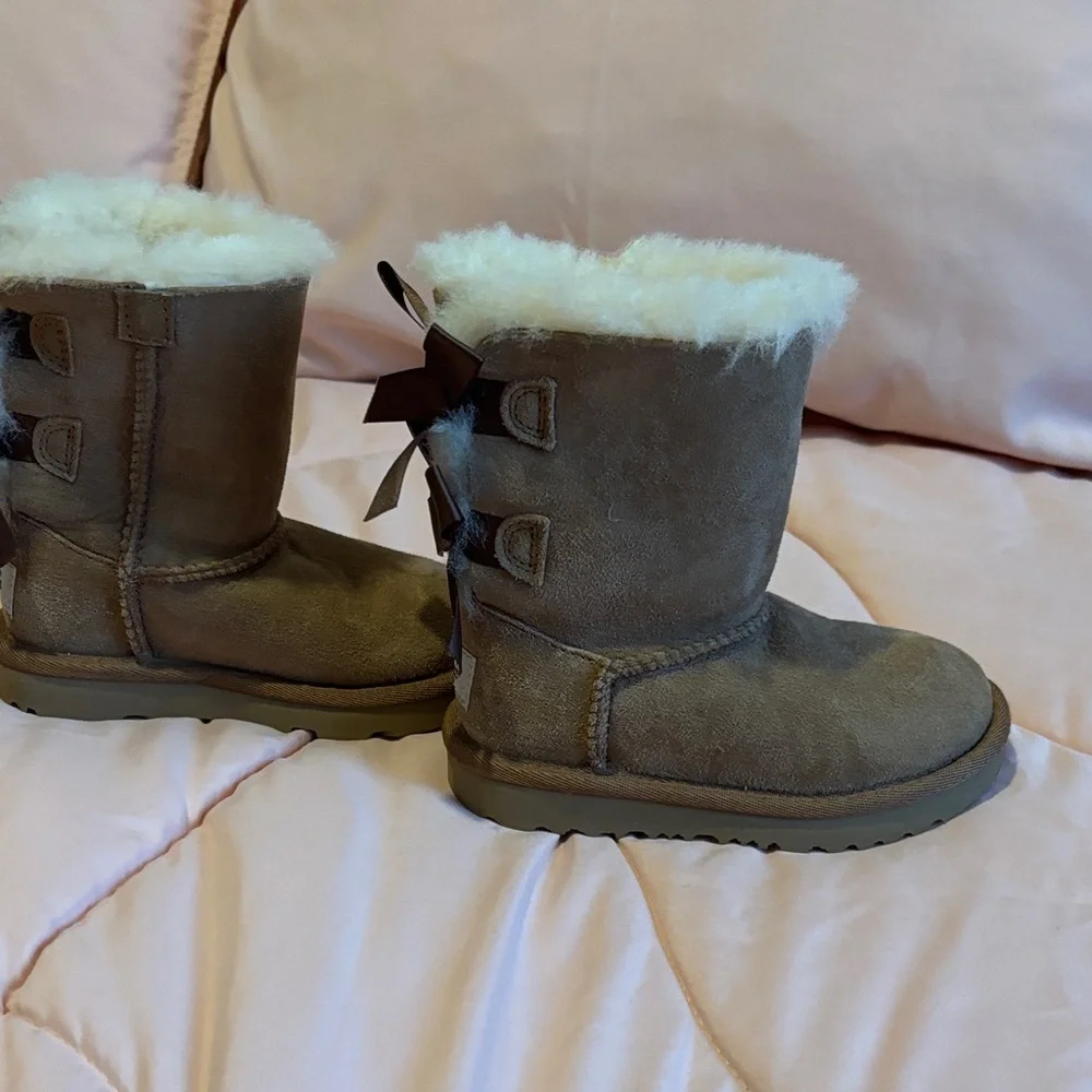 UGG Kids Bailey Bow II Tan Shearling Boots